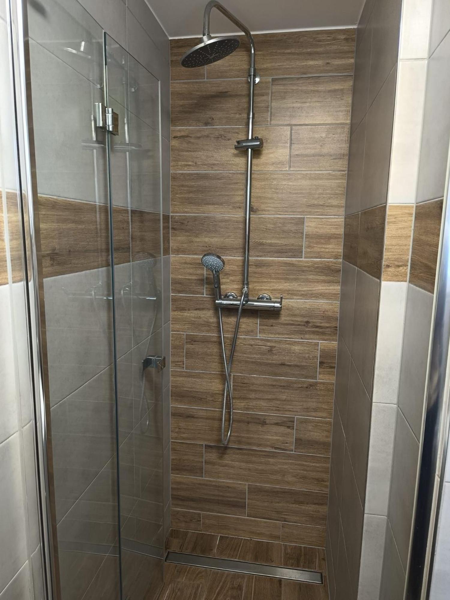 Apartament Japko Gliwice Buitenkant foto